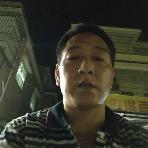 缱绻老迟到的照片