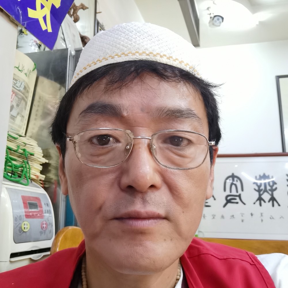铁尔利的照片