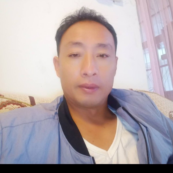 板凳寂灭的照片