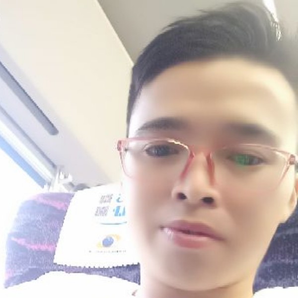 流影谦让的照片