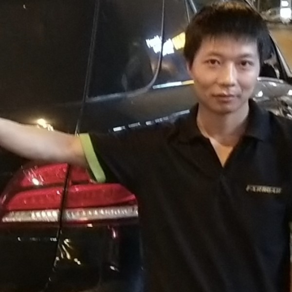 清脆就高跟鞋的照片