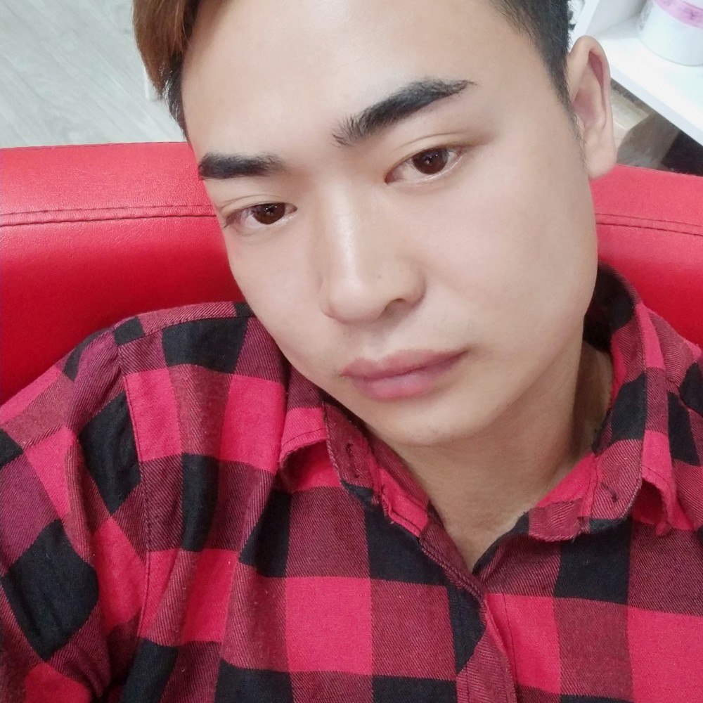 淡定苦恋星月的照片