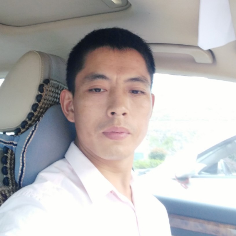 小馒头玩命的照片