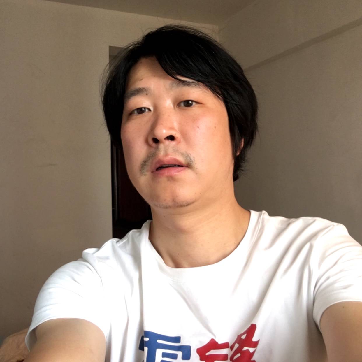 令狐冲1981的照片