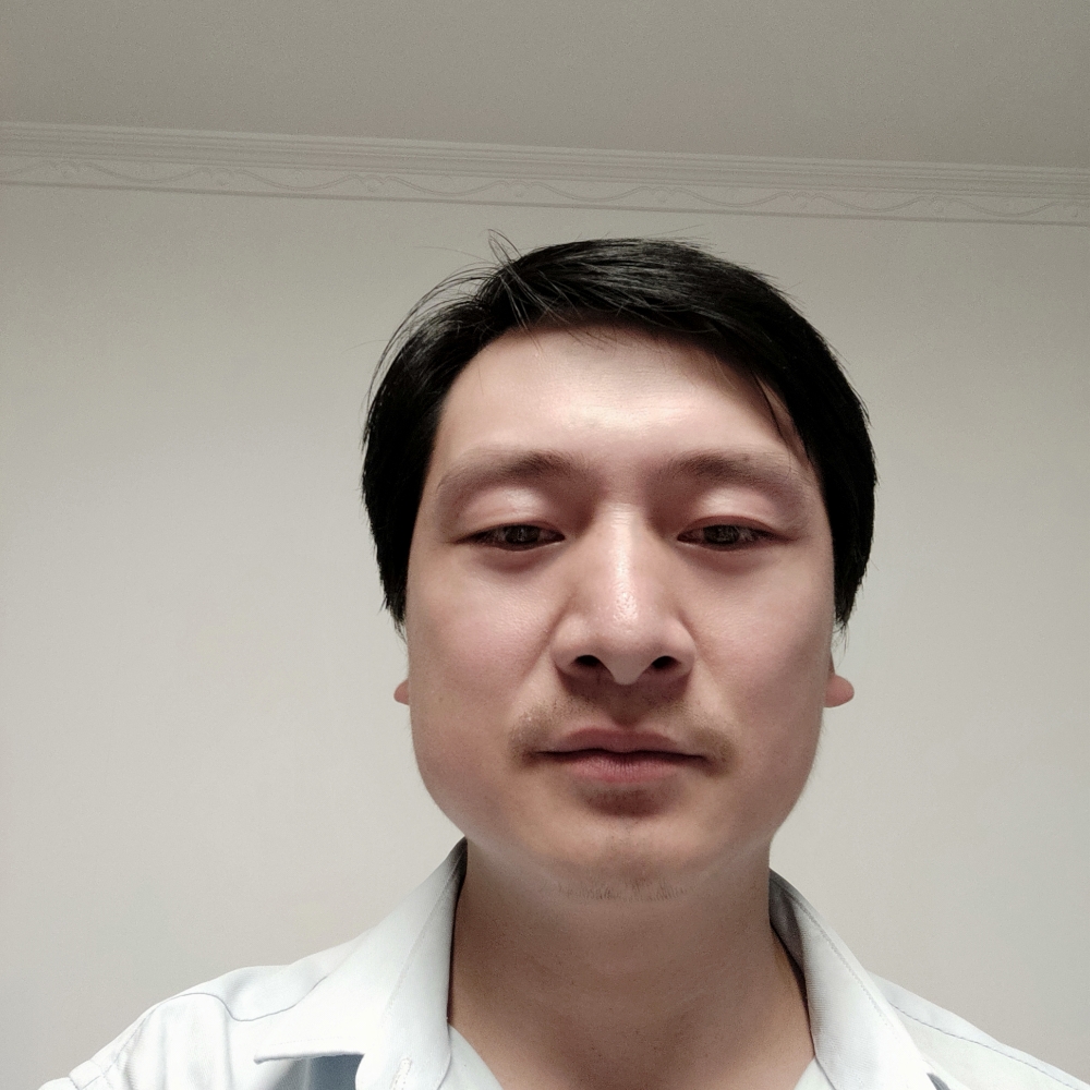 王桑的照片