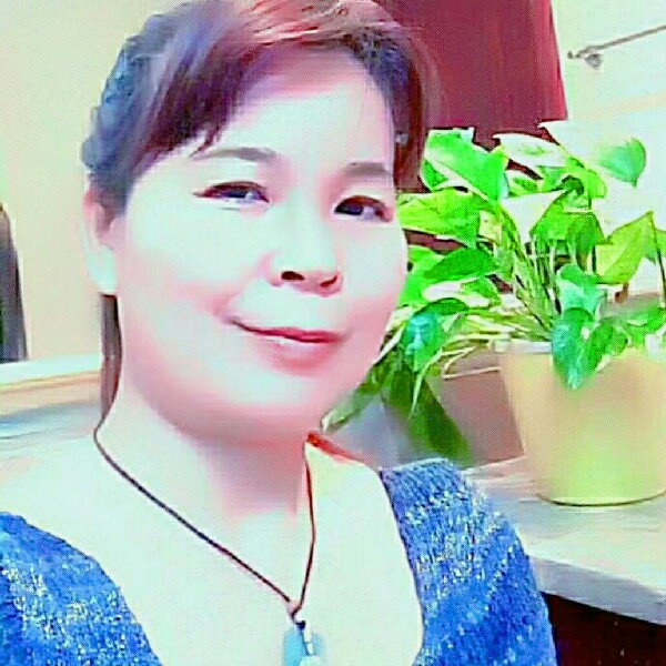 简单女王的照片