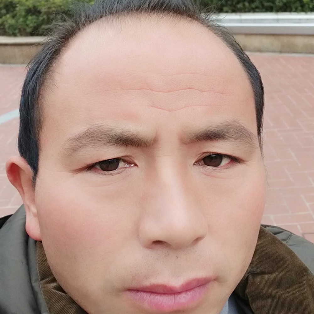 刘易祥的照片