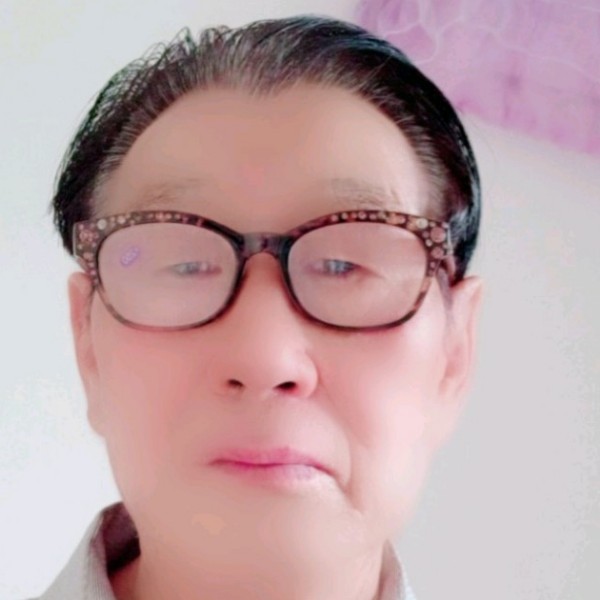 成熟的芒果的照片