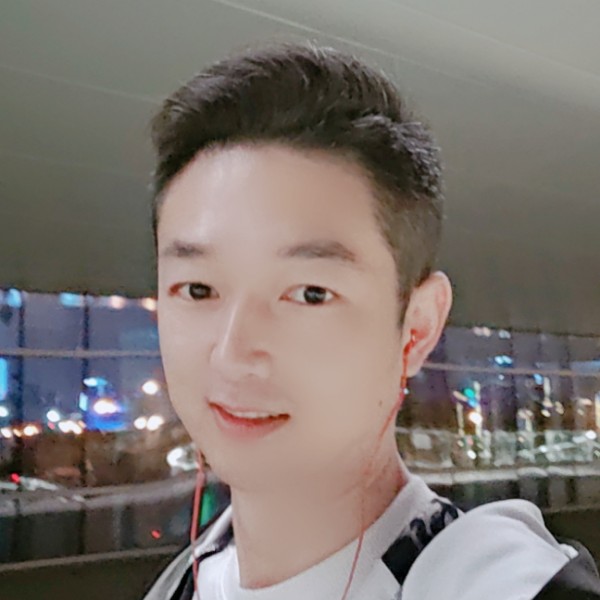 绿草给唯一的的照片