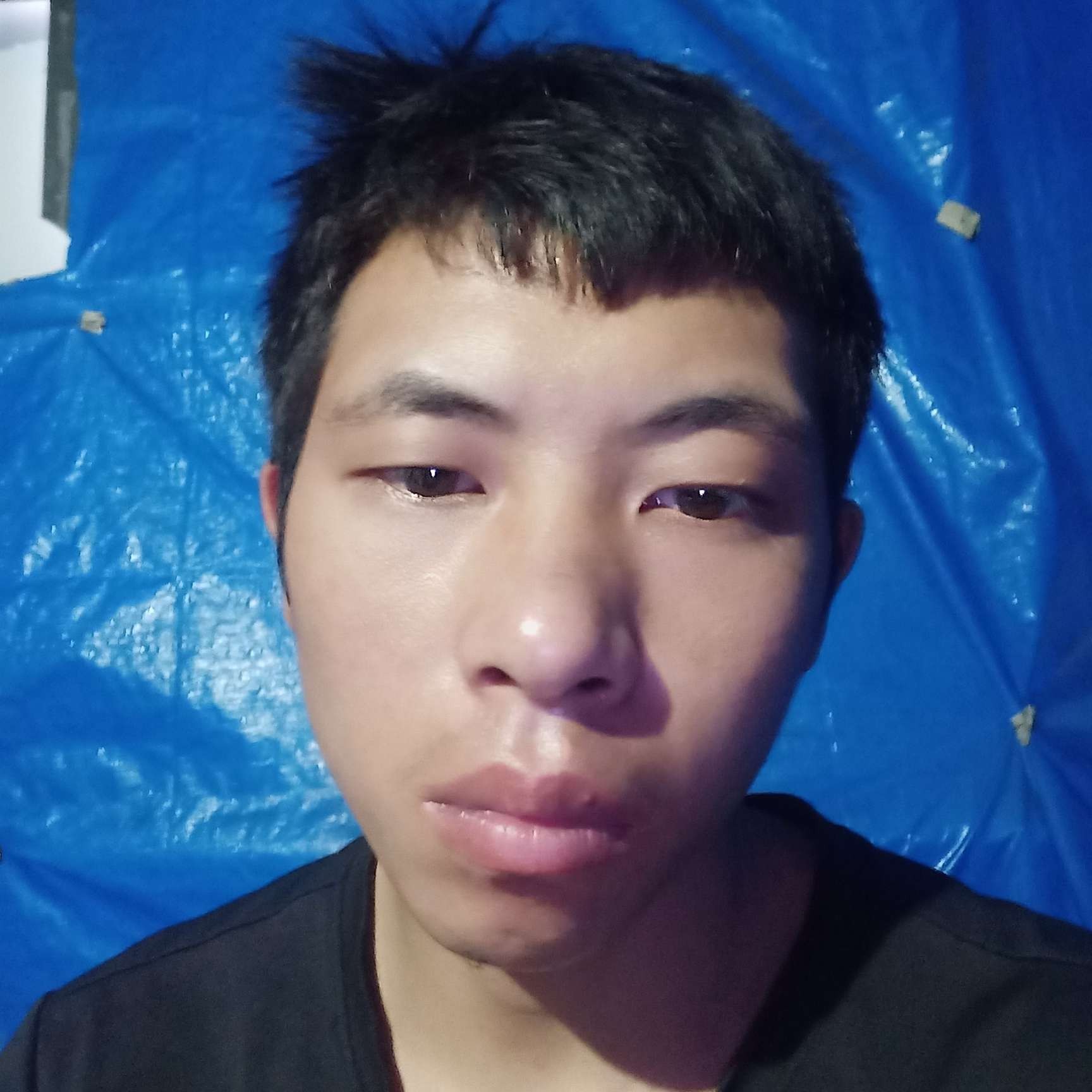 冉贤的照片