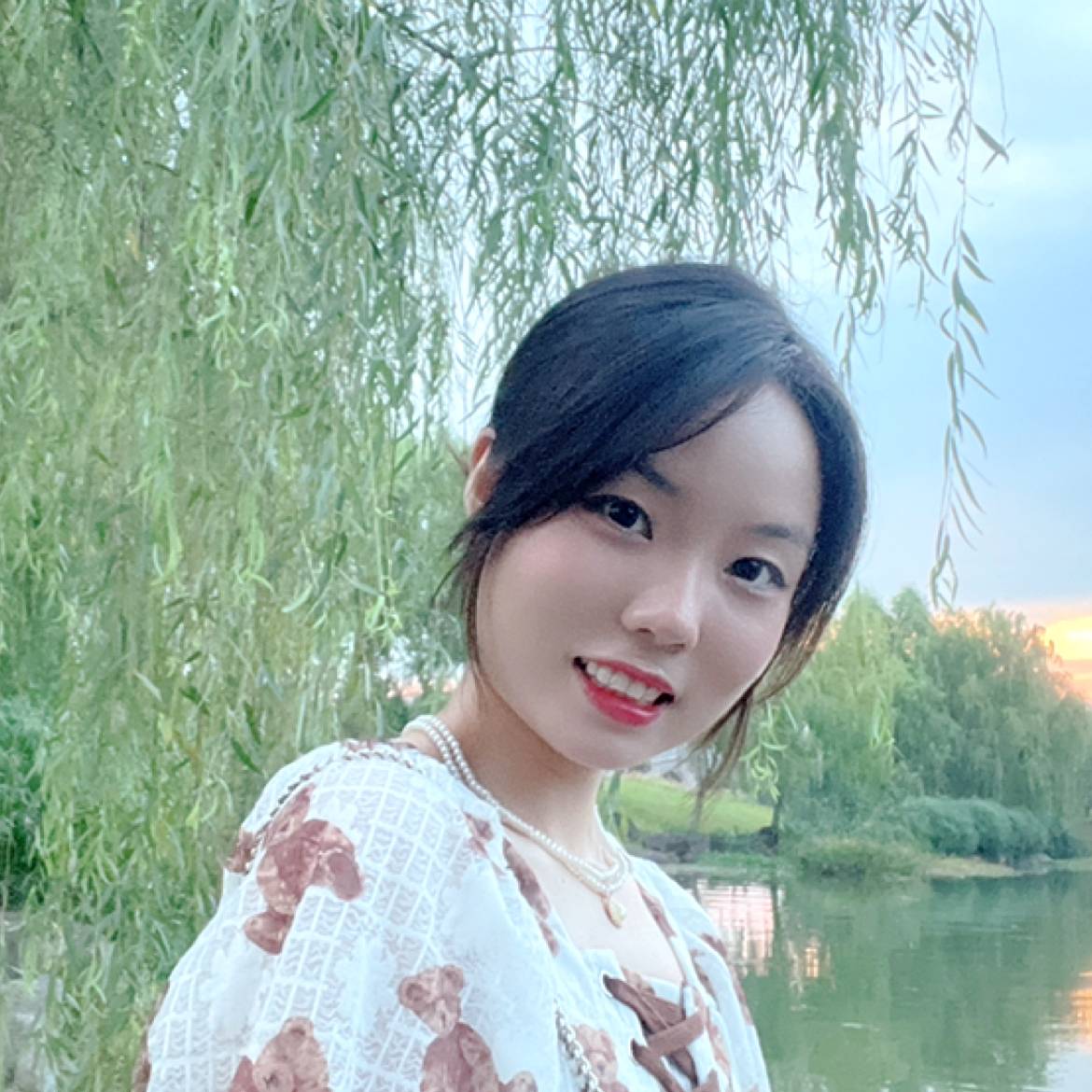 涟漪回首怕孤单的照片