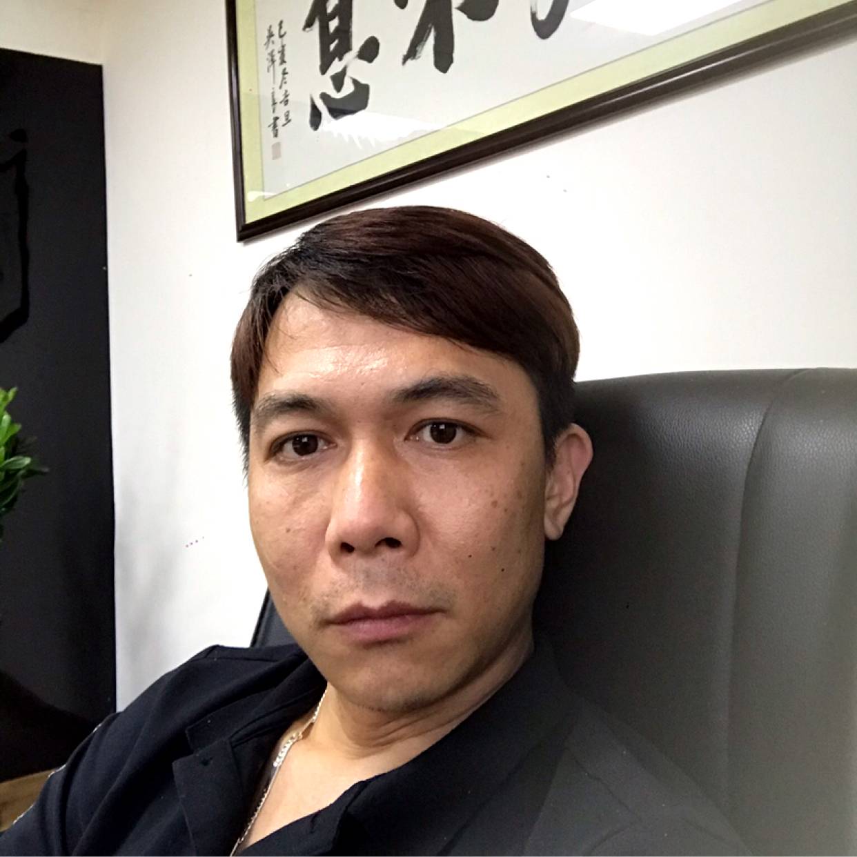 默默漫步情话的照片
