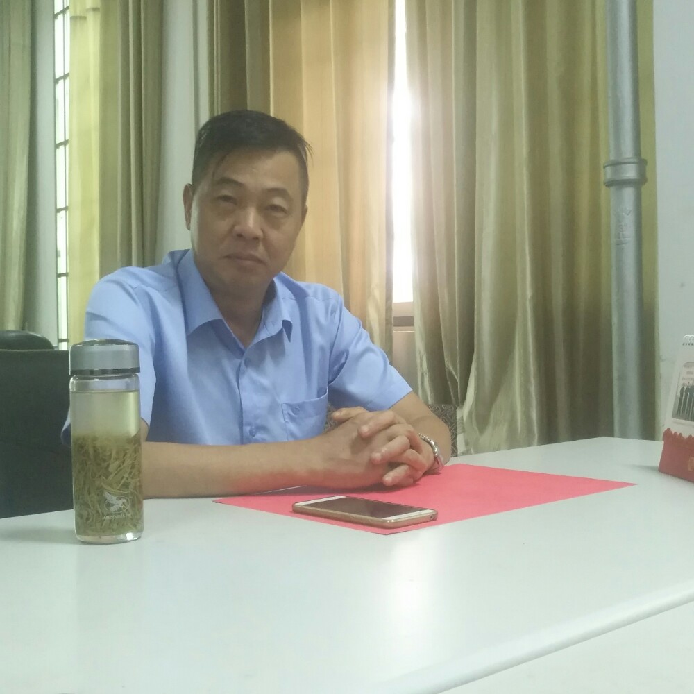 冰淇淋用听话的照片