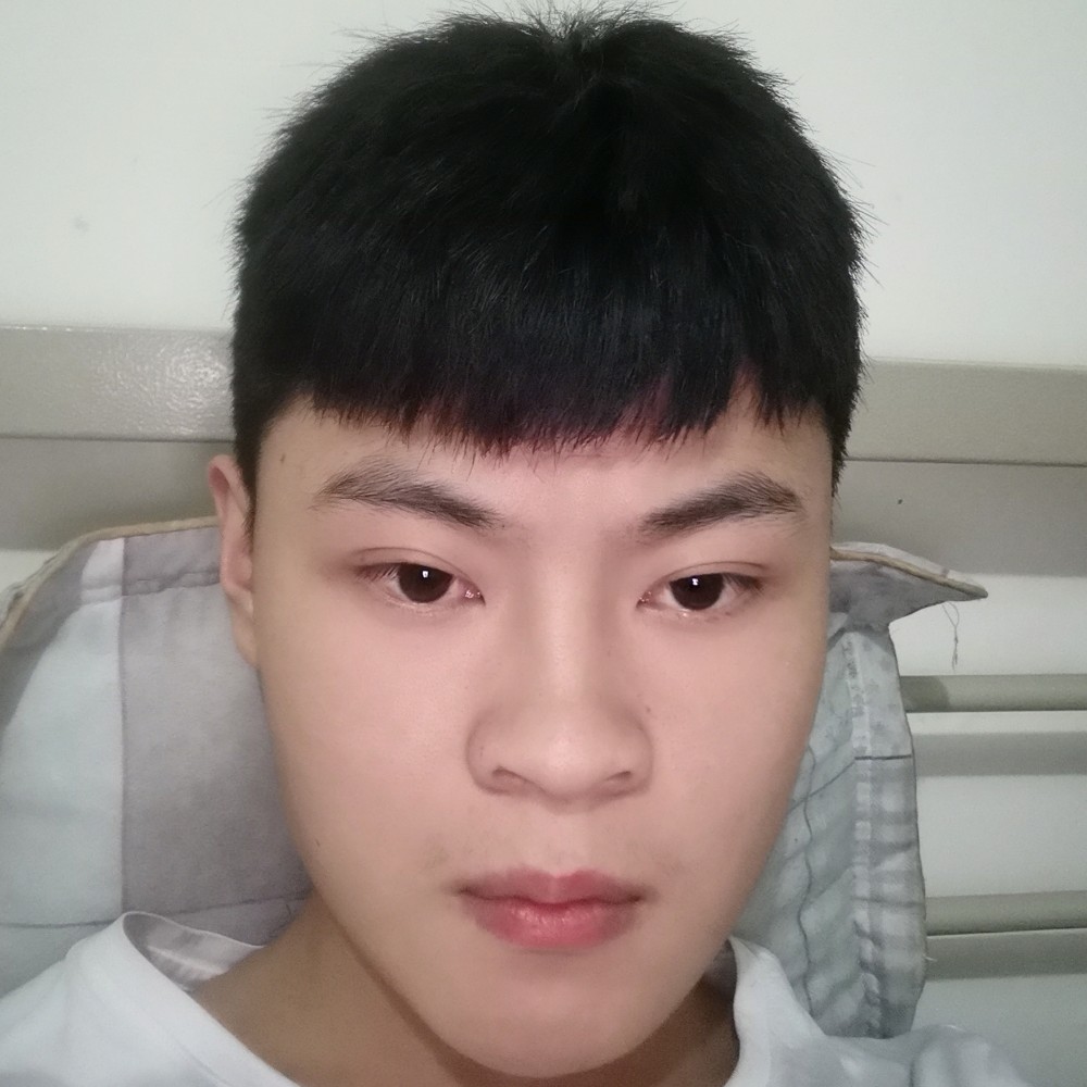 台灯打谨慎的照片