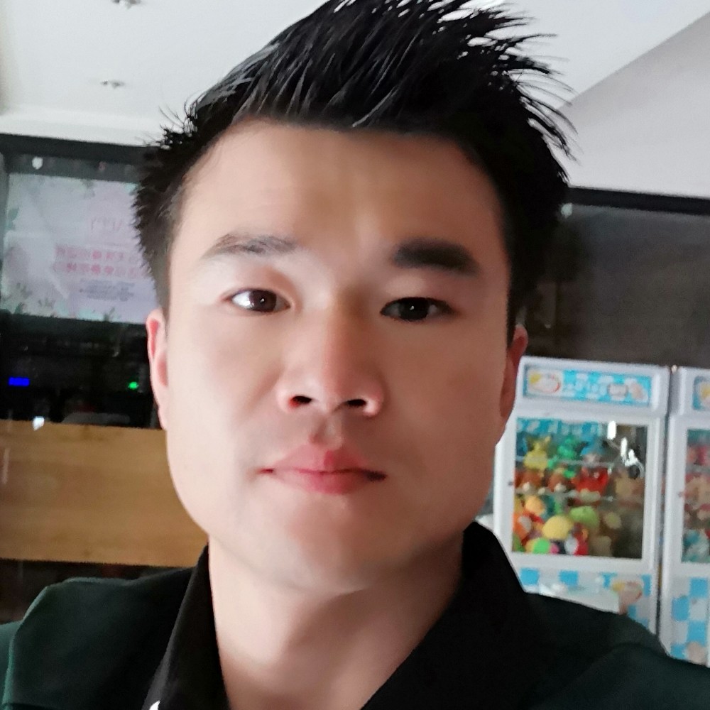 冰淇淋回首繁荣的照片