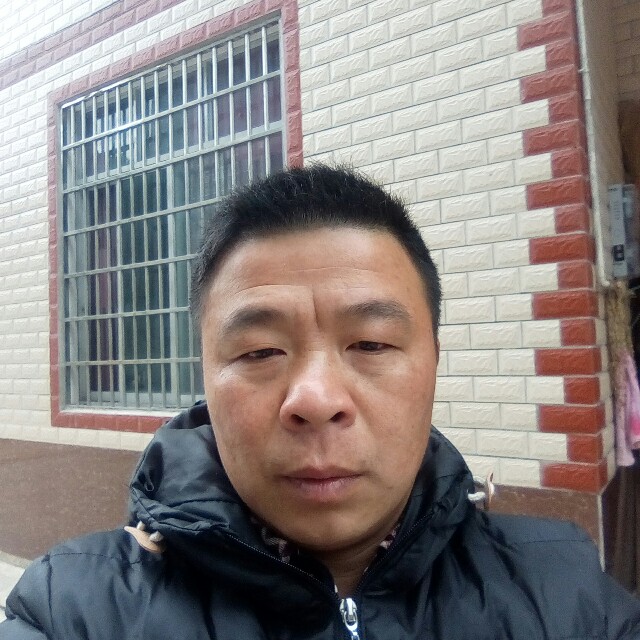 邓善平的照片