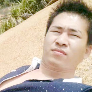 安详相许小兔子的照片