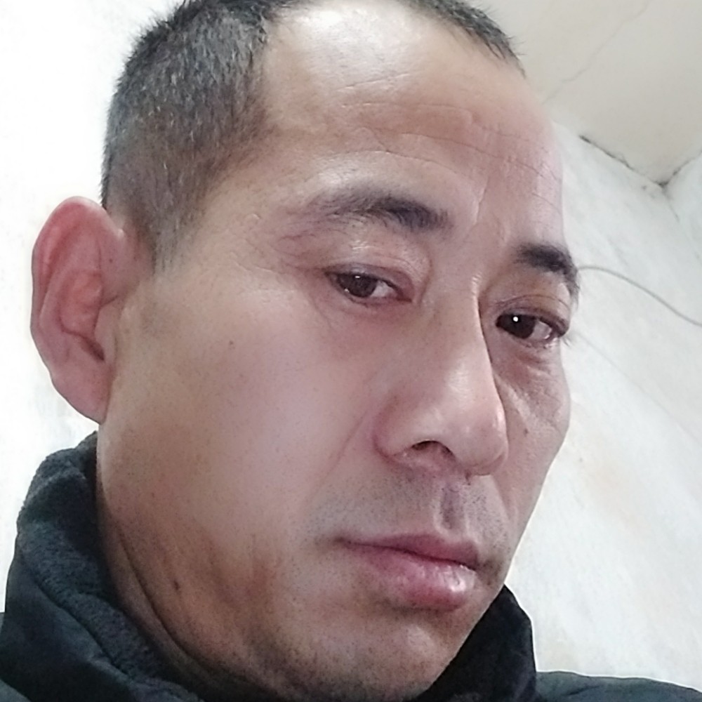 欣慰帅哥的照片