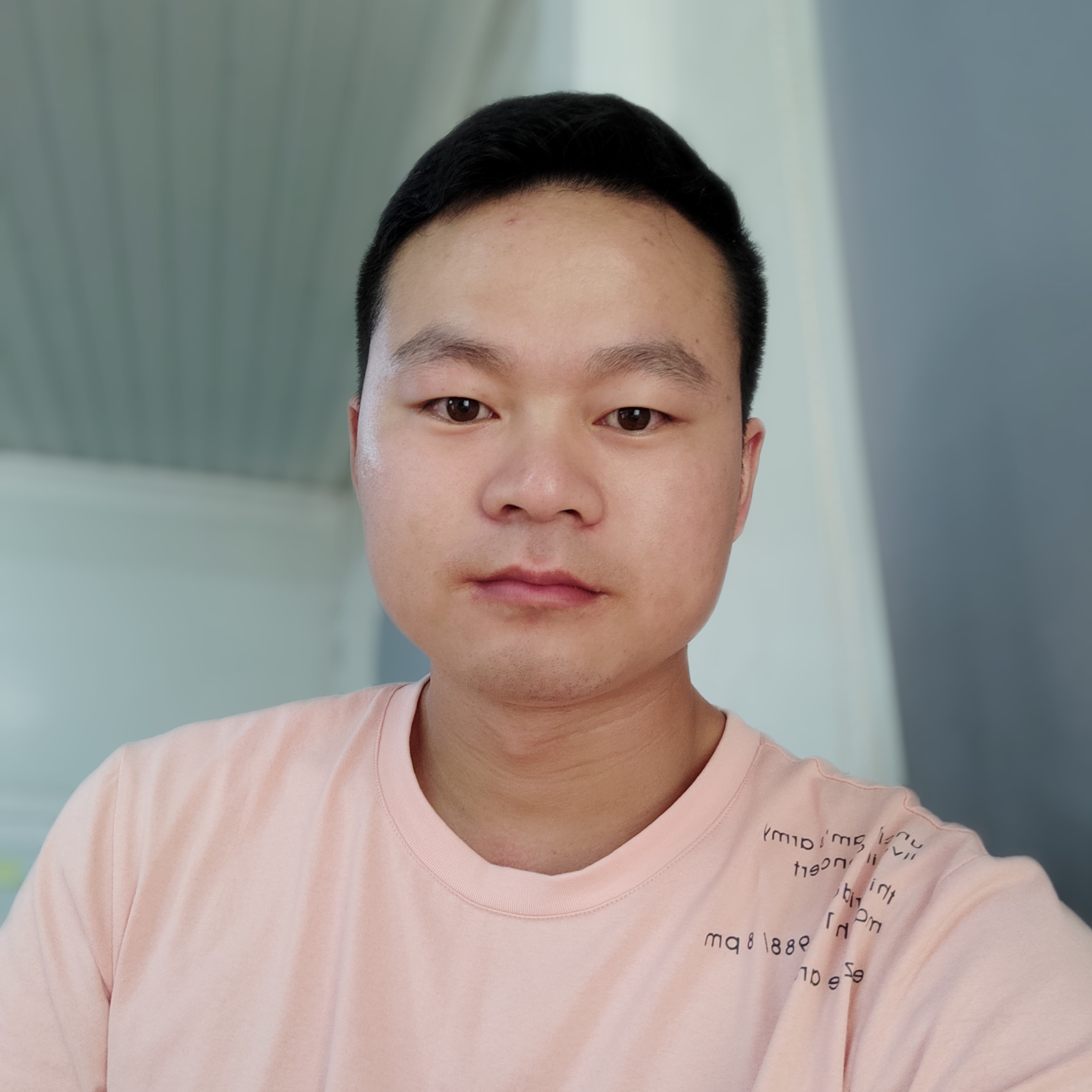 庹真的照片