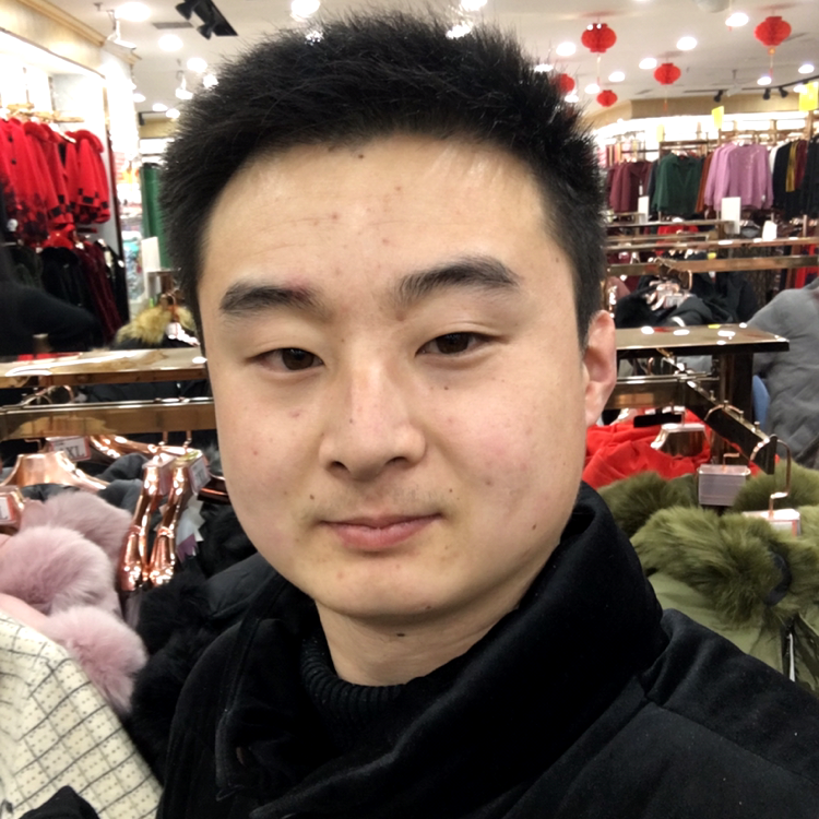 凶狠爱恋唇彩的照片