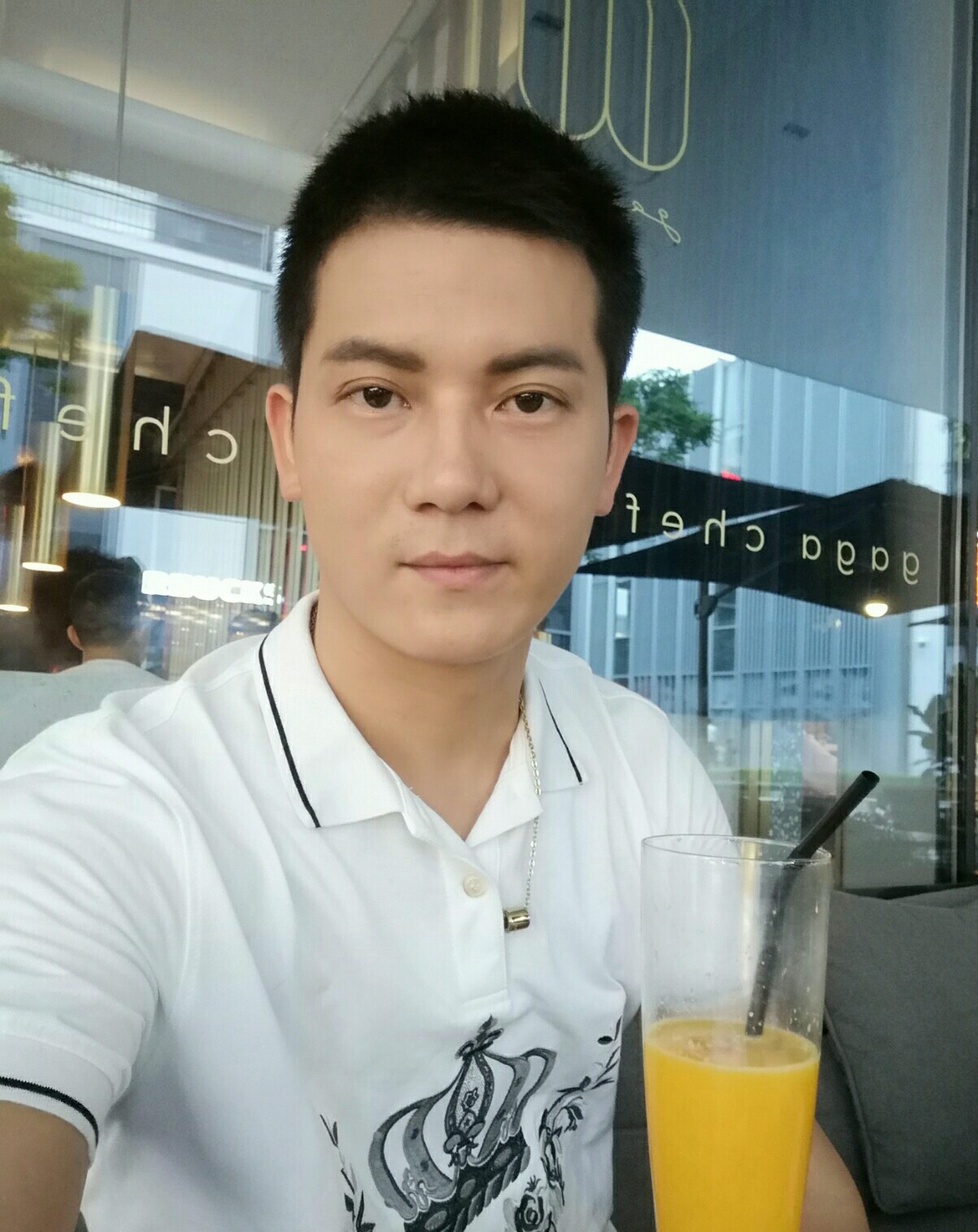 涛能秋天童话的照片