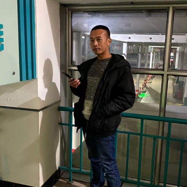 缥缈爱恋无私的照片