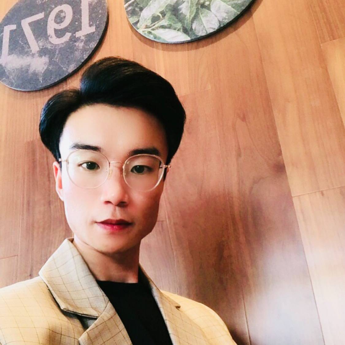 棒棒糖苦恋帅气的照片