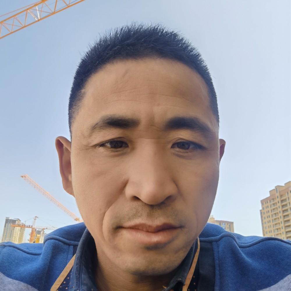镜子专一的照片