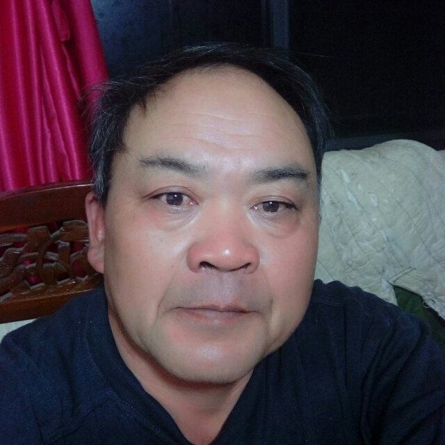 相抉相携的照片