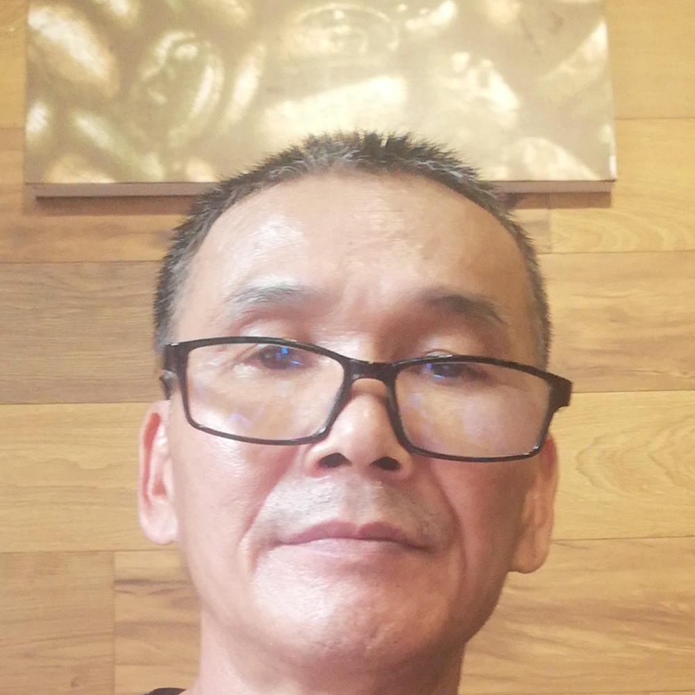 狂妄老汉的照片