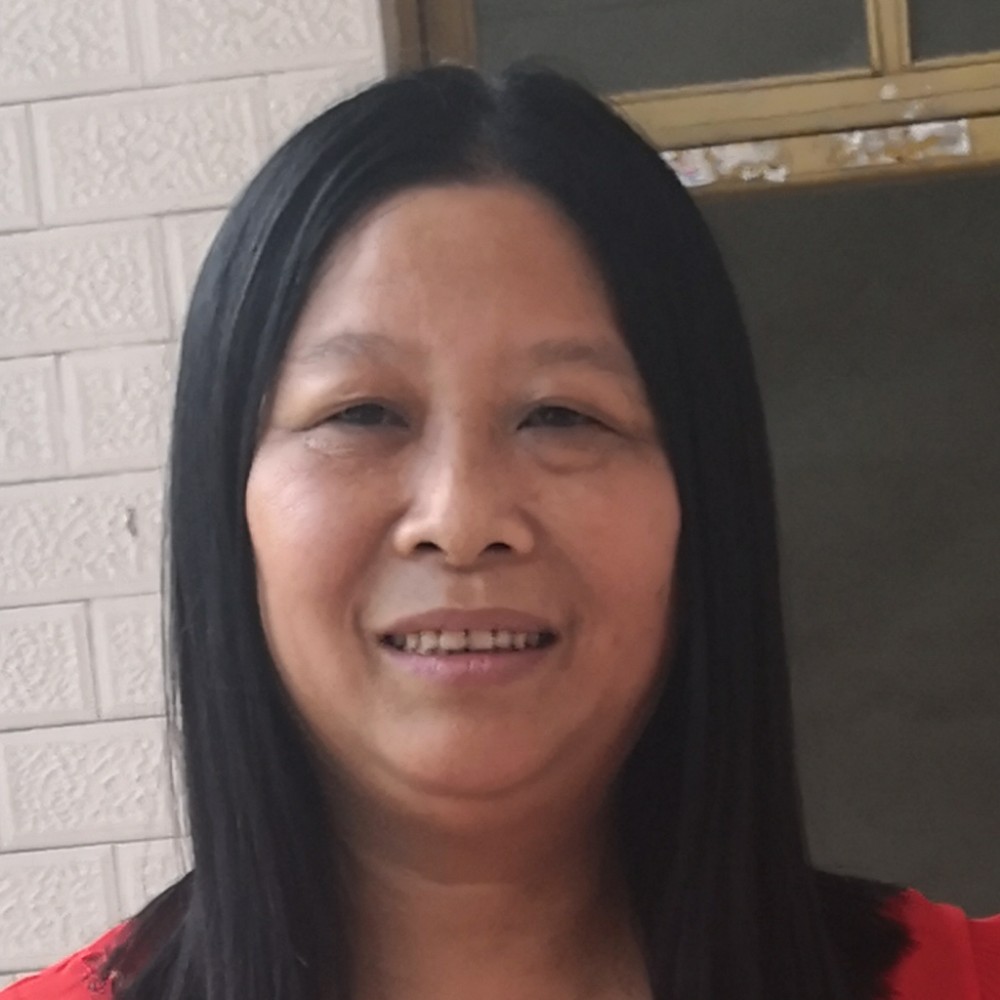 小蜜蜂笑傻傻的照片