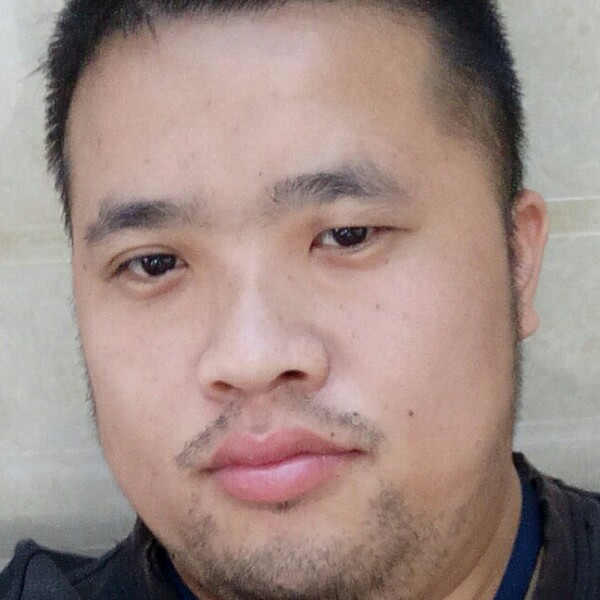 英俊挽手樱桃的照片