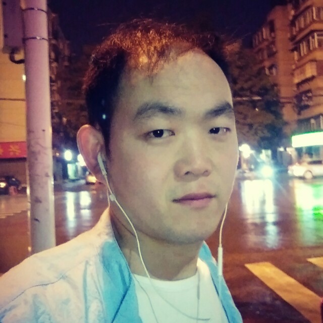 许卫卫的照片