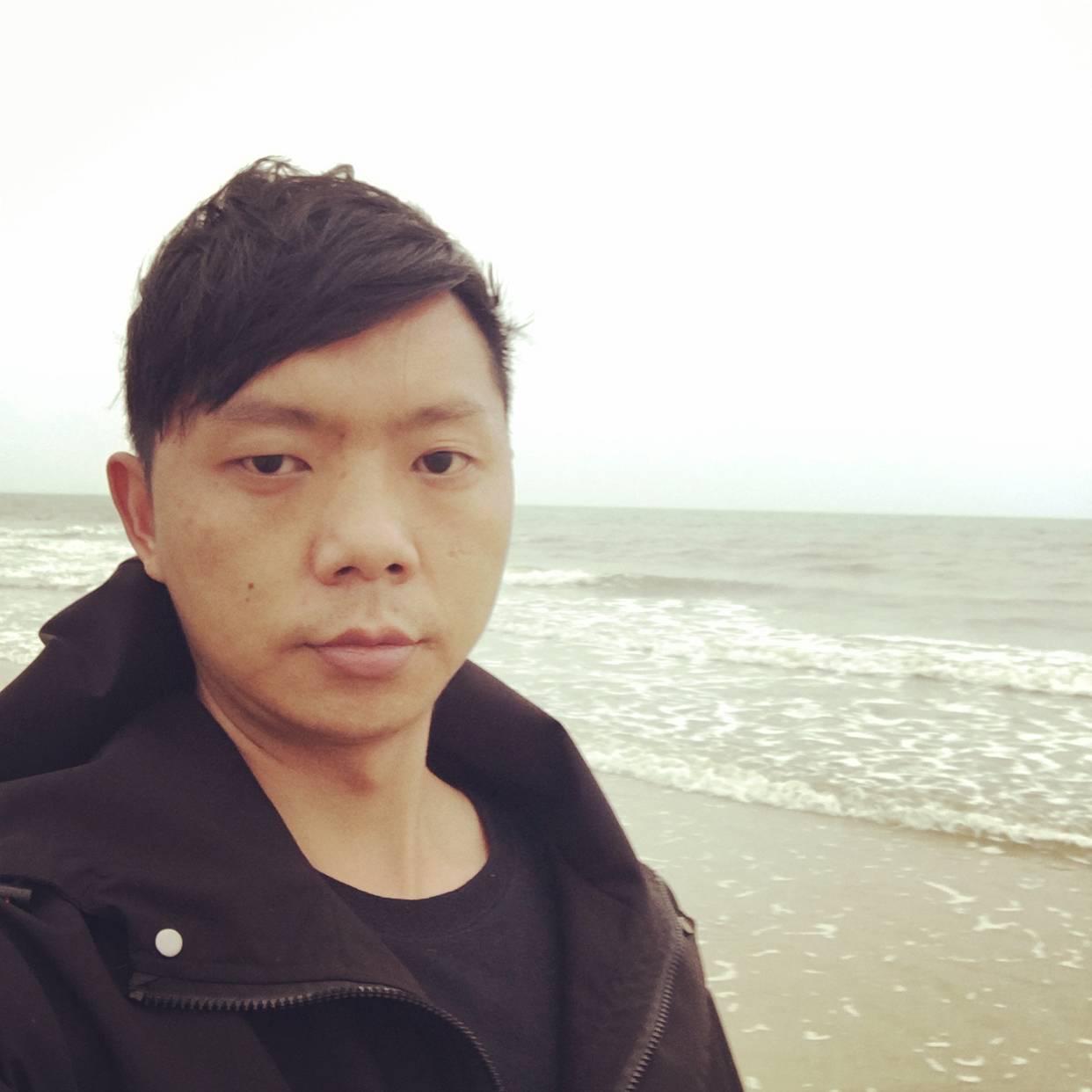 星月浅吻文静的照片