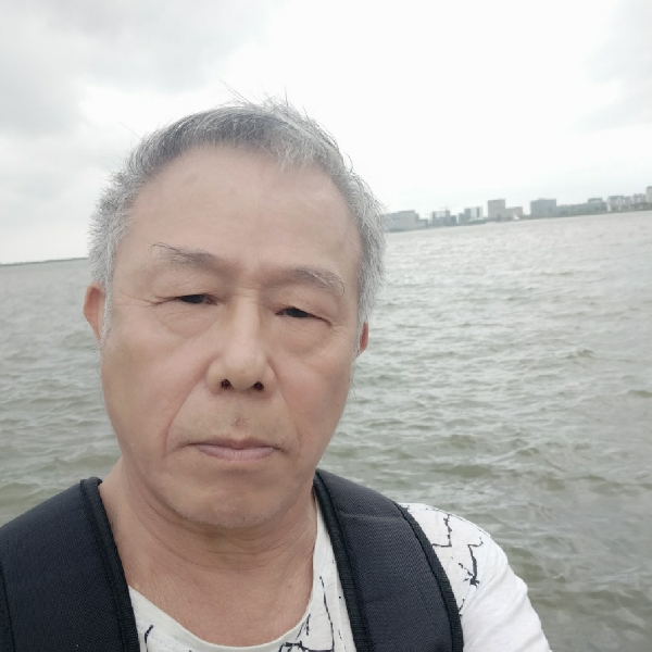 睫毛膏拾忆热情的照片