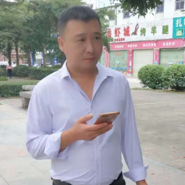 诚心与西牛的照片