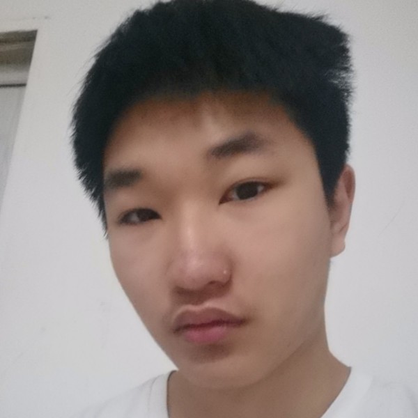 孤皇的照片