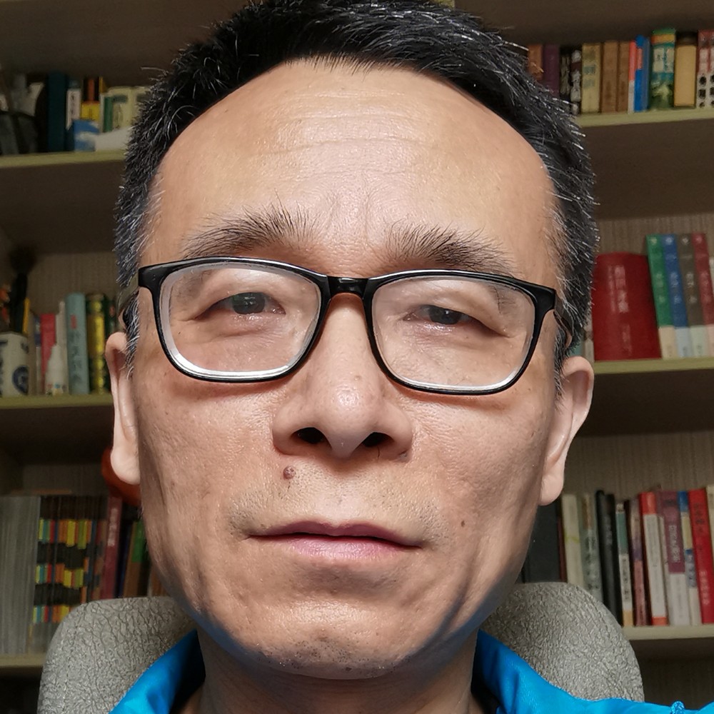 昌柱的照片
