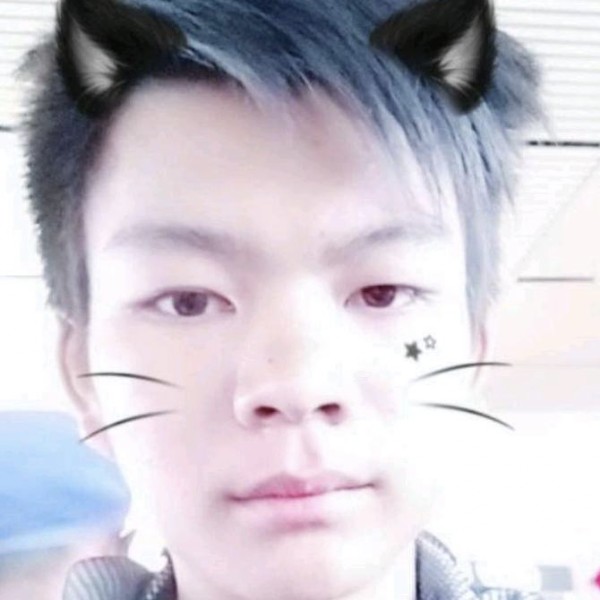 王浩，，的照片