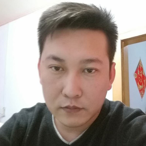 碧影演变粗犷的照片