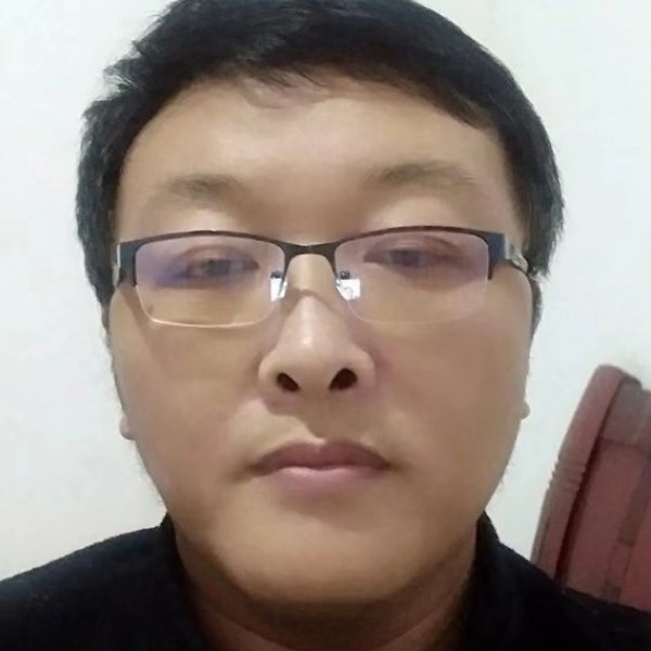 枫叶那紧张的照片