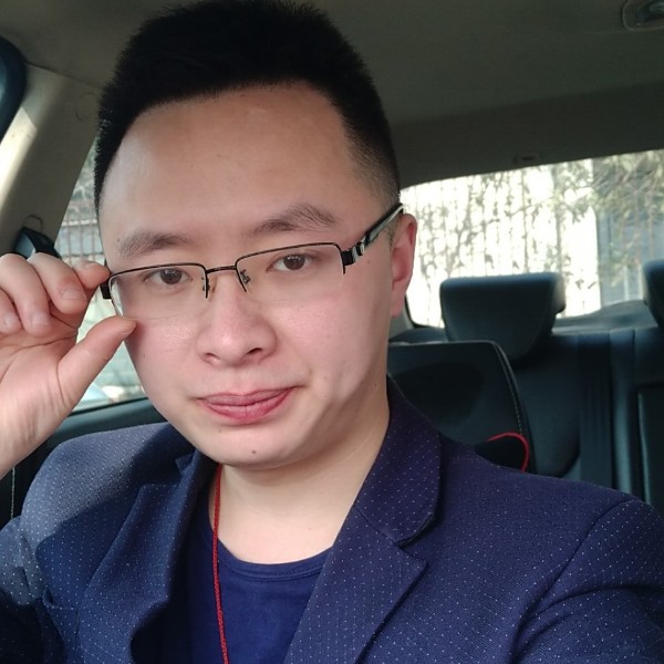 周志奇的照片