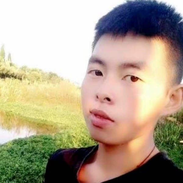 不忘初心，。的照片