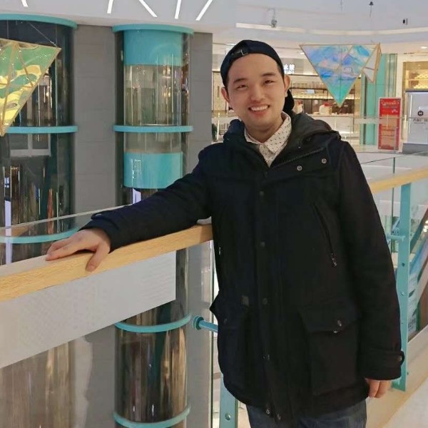 小世界峰的照片