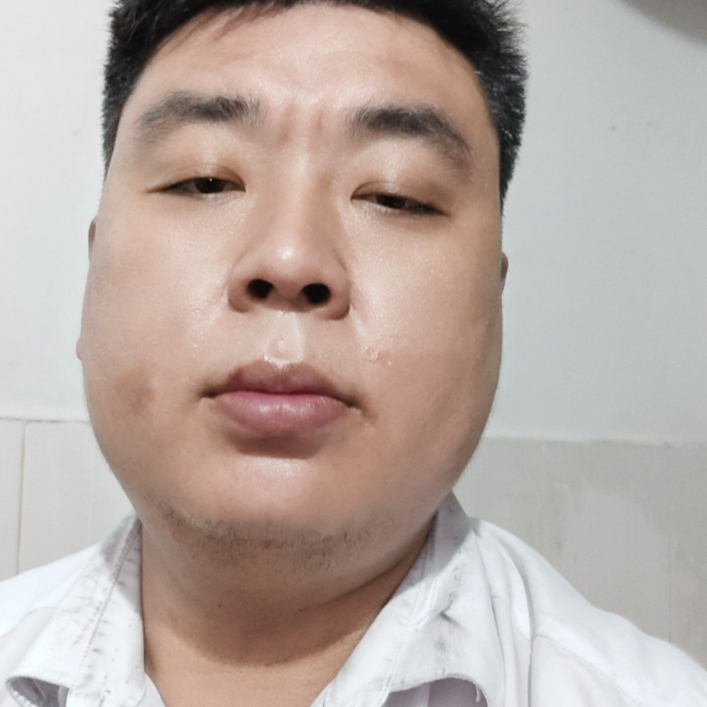雷必春的照片