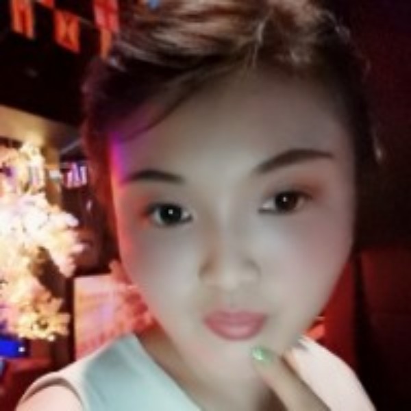 我们的等待水杯的照片