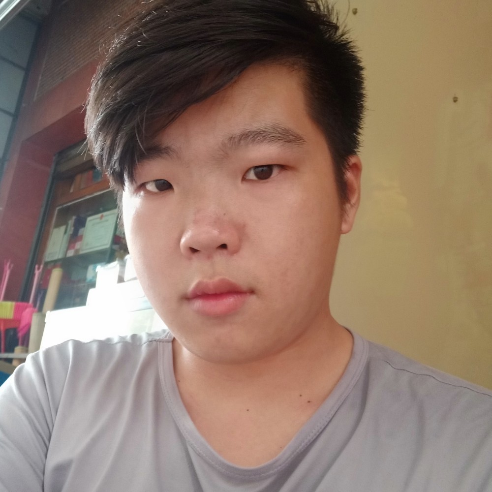 小虾米苦恋大胆的照片
