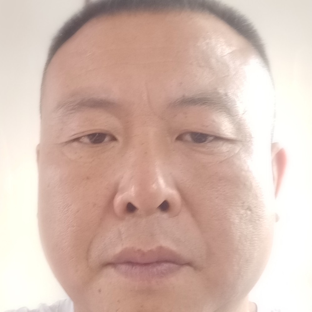 调皮说枕头的照片