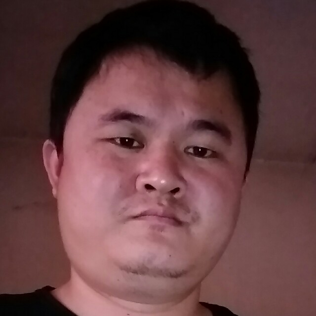 郑碧坤的照片