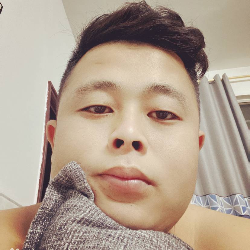 这个男孩的照片